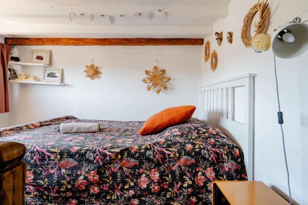 Chambre Atypique Dans Cafe Healthy Saint-Paul-de-Vence Ngoại thất bức ảnh